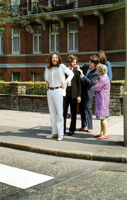 Abbey Road Album Cover Wallpaper. Love Album Cover Beatles.