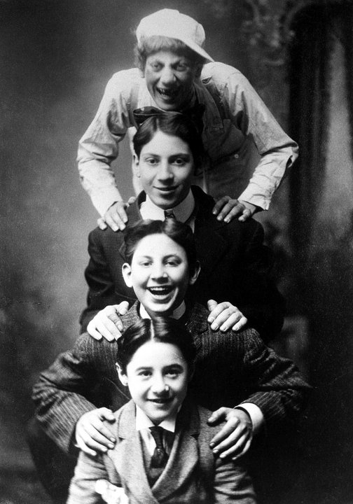 The Marx Brothers, 1909, as boys